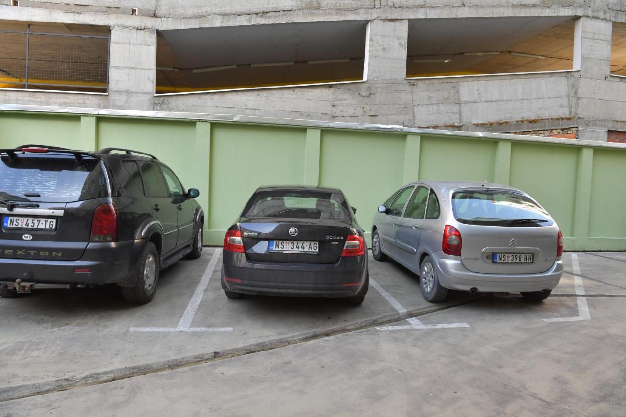 Mina Penthouse Daire Novi Sad Dış mekan fotoğraf